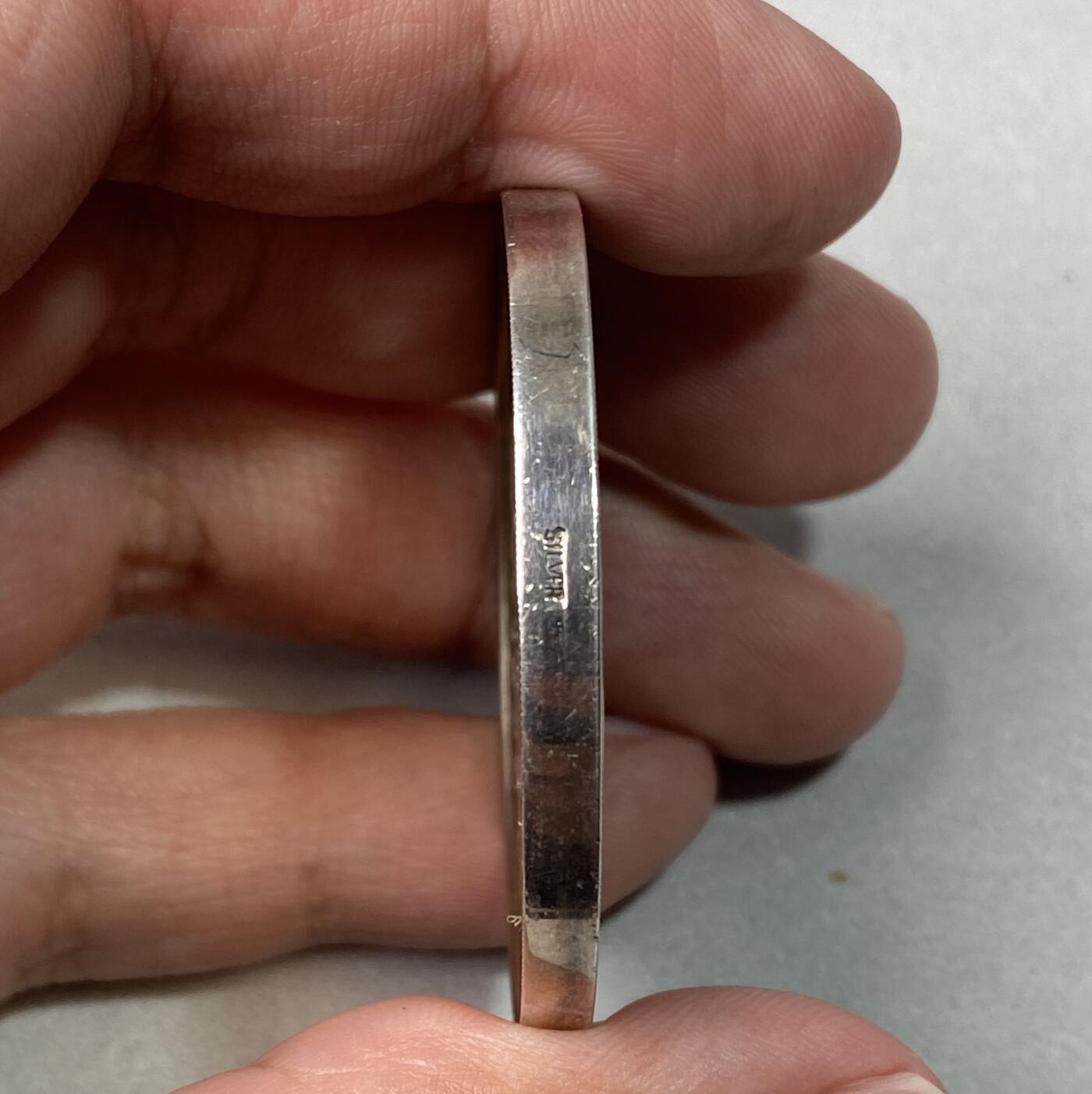 万国钱币拍卖第064期 1938-39年英国圣马丁中央学院圣乔治屠龙大银章 炫丽五彩高浮雕喷砂精制镜面难得 大规格收藏品质 45.5g 44mm