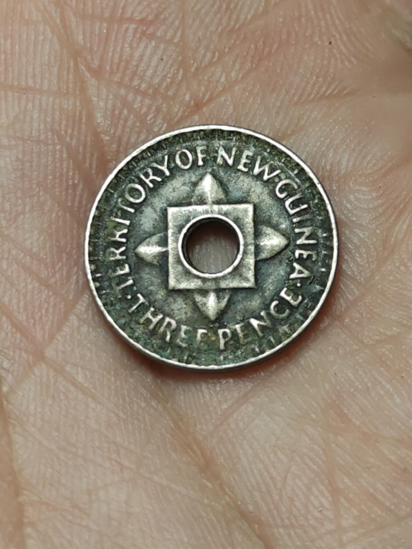 2026年第四十场(总第二百零九场）外国好品散币场(免佣金) 英属新几内亚1944年3便士(乔治六世时期)