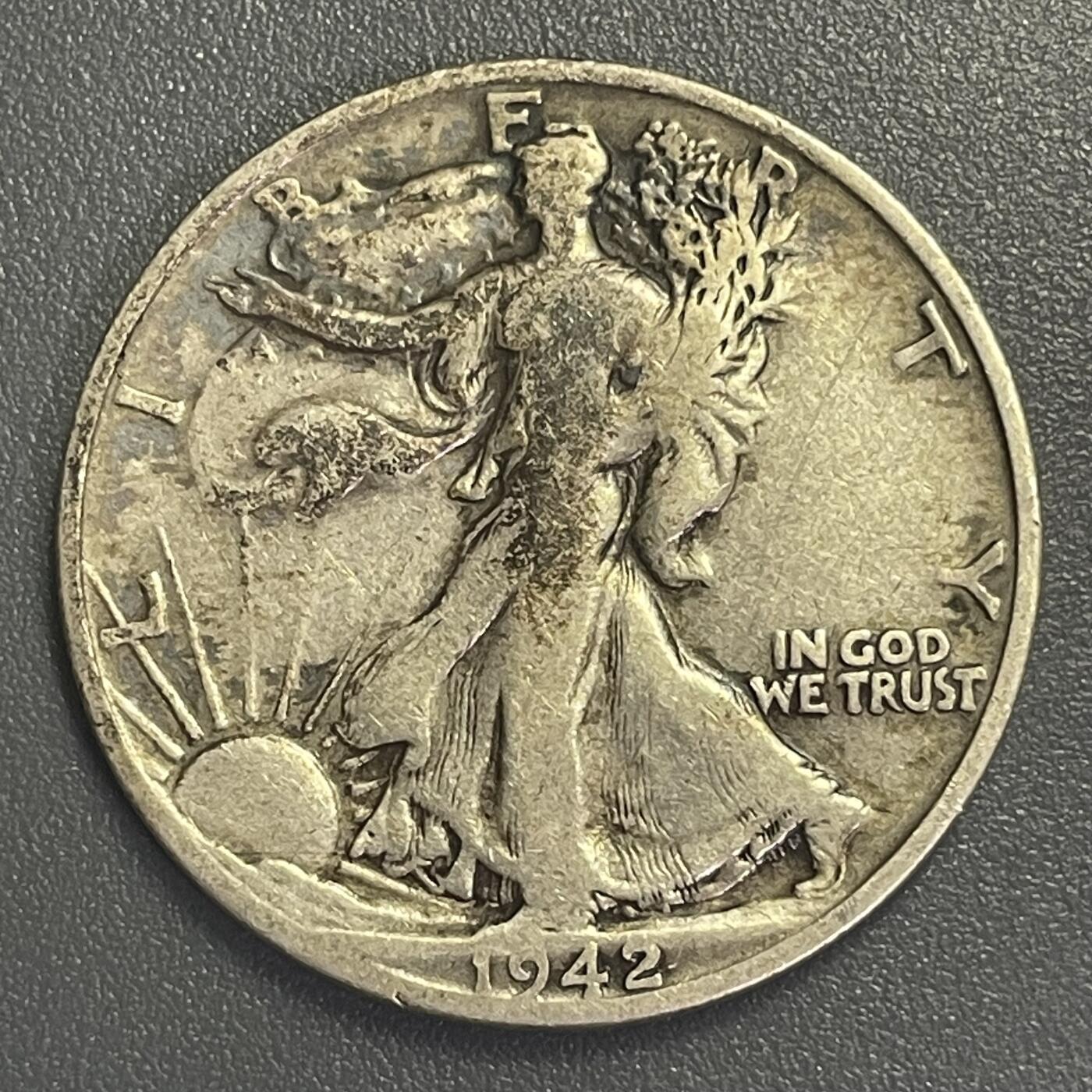 回流0405 美国1942年S版行走女神半美元银币 银价12.5*0.9*18=203元