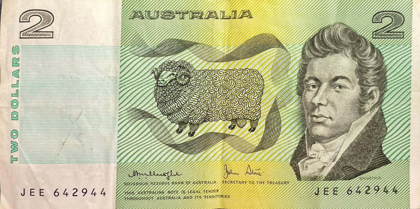 回流0405 澳大利亚2元纸币（纸钞版，1966-1988年版）¥9.35
