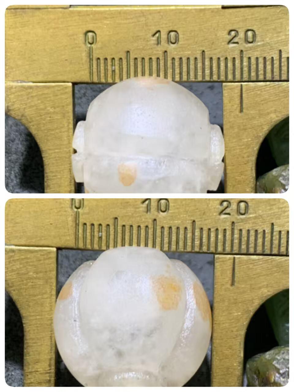 精美亚光冰飘战国红玛瑙手工雕刻四棱南瓜灯笼珠一颗！