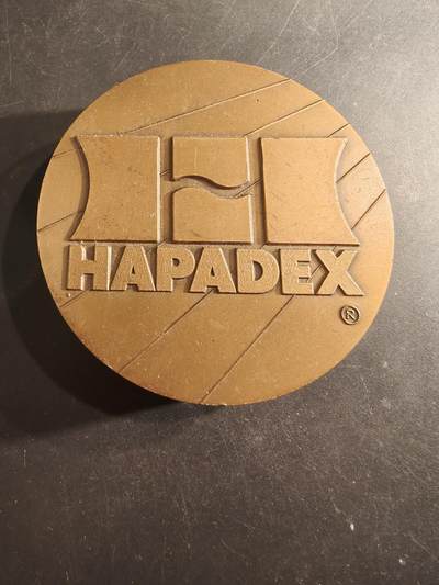 老王徽章第191期 - 法国HAPADEX化工企业大铜章      直径80mm    重量887.9g