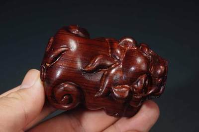 上海都达杂项专场103【全场包邮】  海南黄花梨精雕《瑞兽貔貅》小摆件62-252