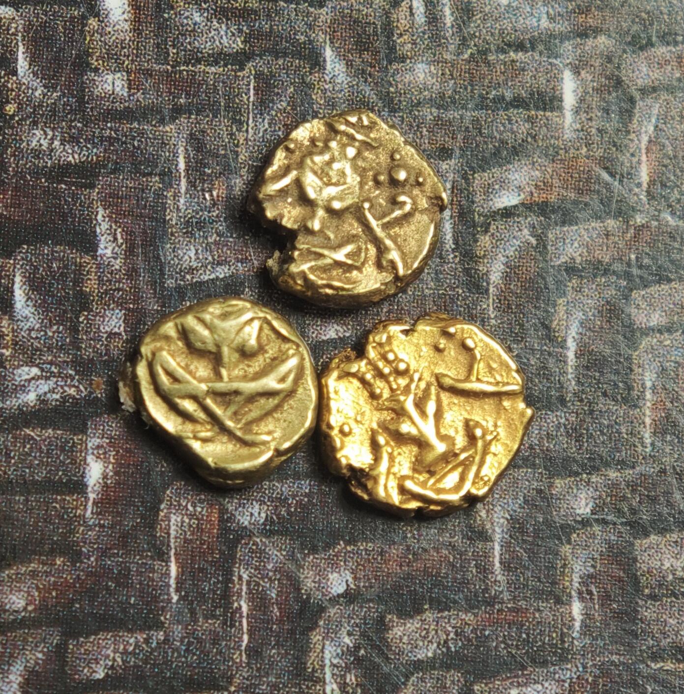 2026年4月捡漏拍 印度法兰金币一组3枚 每枚0.3-0.4克