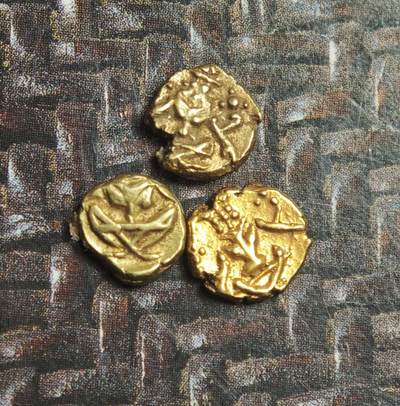 2026年4月捡漏拍 - 印度法兰金币一组3枚 每枚0.3-0.4克