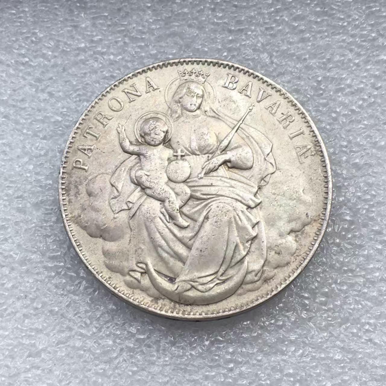 世界钱币专场拍卖 每周二开拍