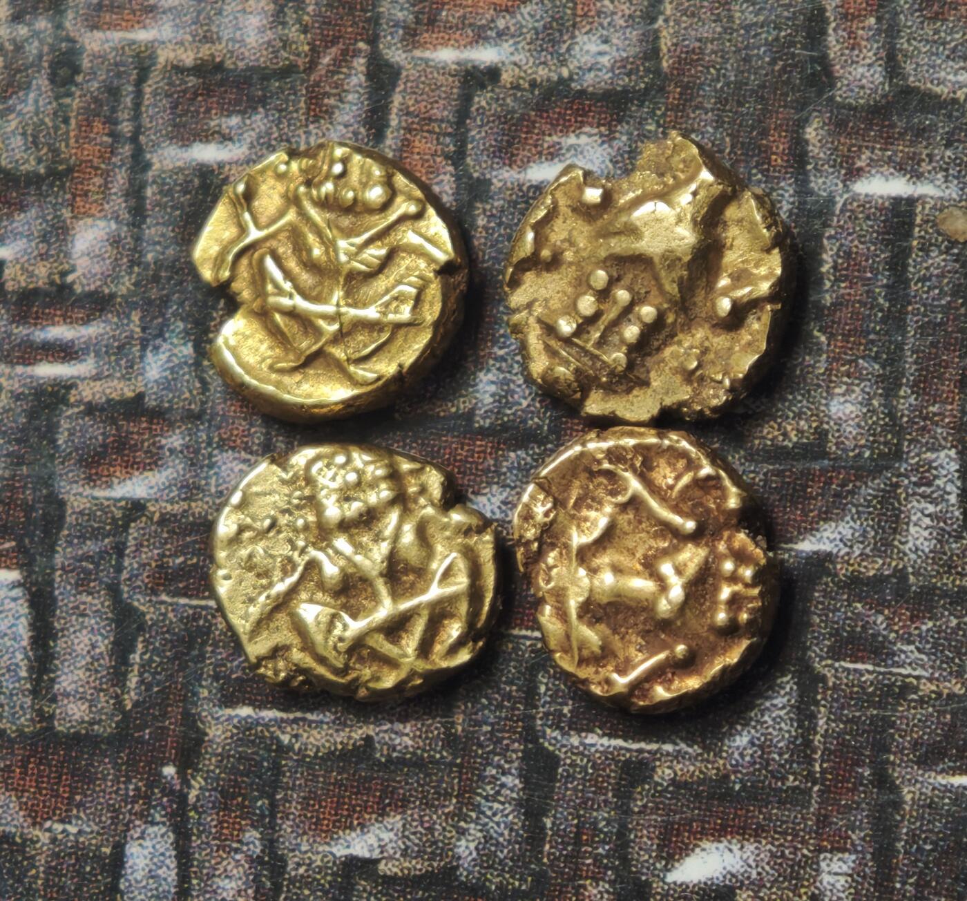 2026年4月捡漏拍 印度法兰金币一组4枚 每枚0.3-0.4克
