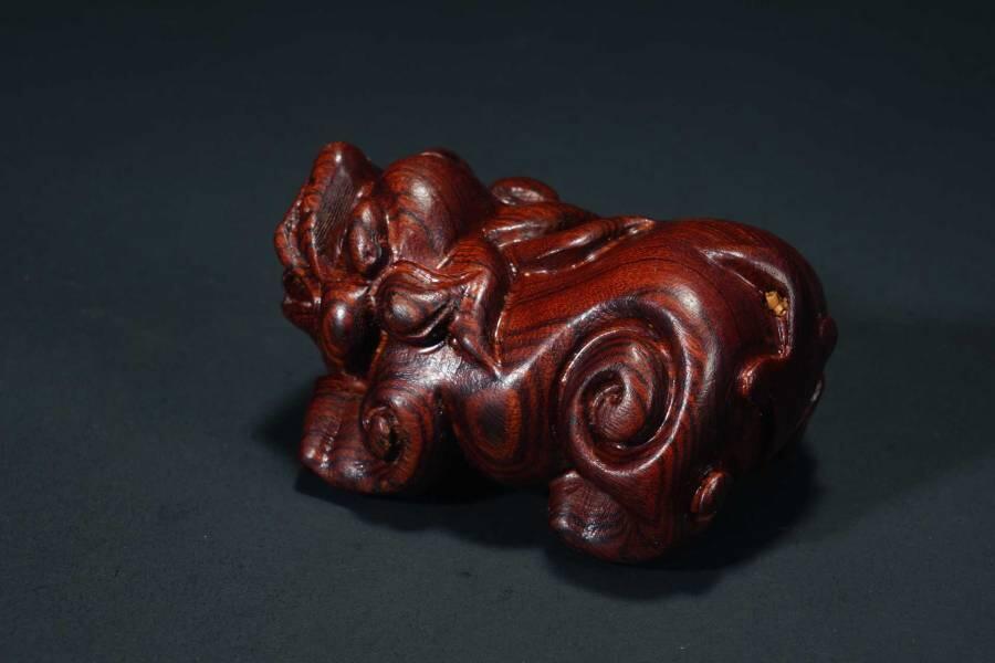 上海都达杂项专场六十六【全场包邮】 海南黄花梨精雕《瑞兽貔貅》小摆件62-252