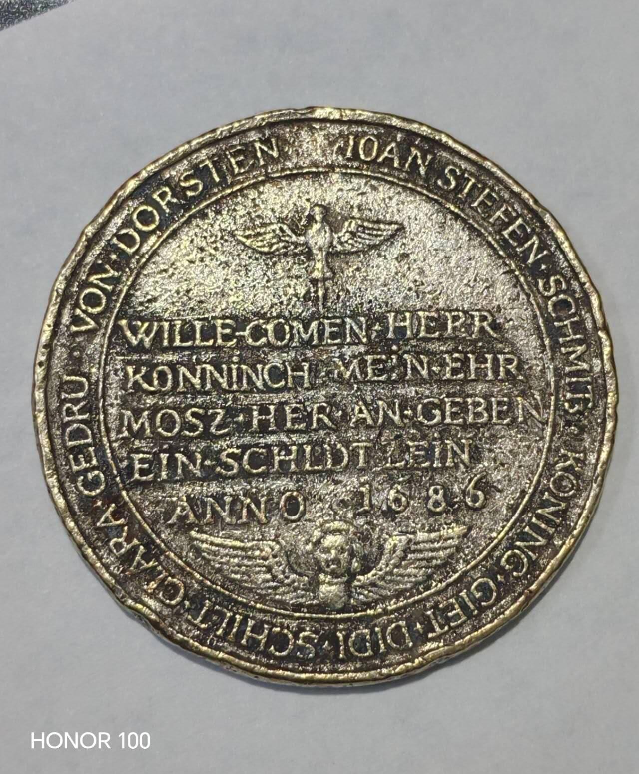 纪念章/纪念币 1986年德国北莱茵-威斯特法伦州多尔斯滕（Dorsten）圣安德烈亚斯市民射击协会（Bürgerschützenverein St. Andreas）成立300周年纪念章，属于德国传统射击协会（Schützenverein）的周年纪念信物，材质为铜/铜镀银合金。