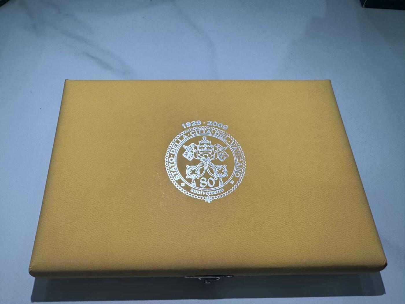 《外钞收藏家》第六百二十四期（精品场）（长期征集拍品、欢迎藏友们联系合作）