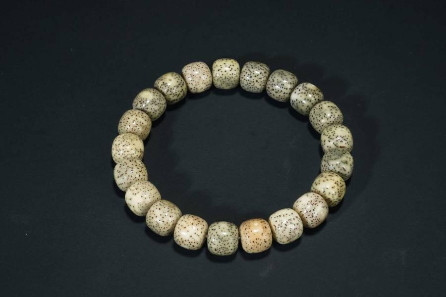 上海都达杂项专场六十六【全场包邮】 海南原生态星月河豚菩提桶珠手串62-246