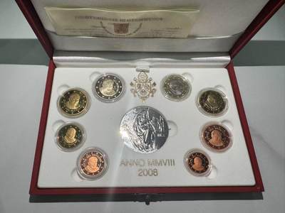 《外钞收藏家》第六百二十四期（精品场）（长期征集拍品、欢迎藏友们联系合作） - 【精制proof】梵蒂冈2008年精制欧元带45克大银章 银章的银价都要900多了！