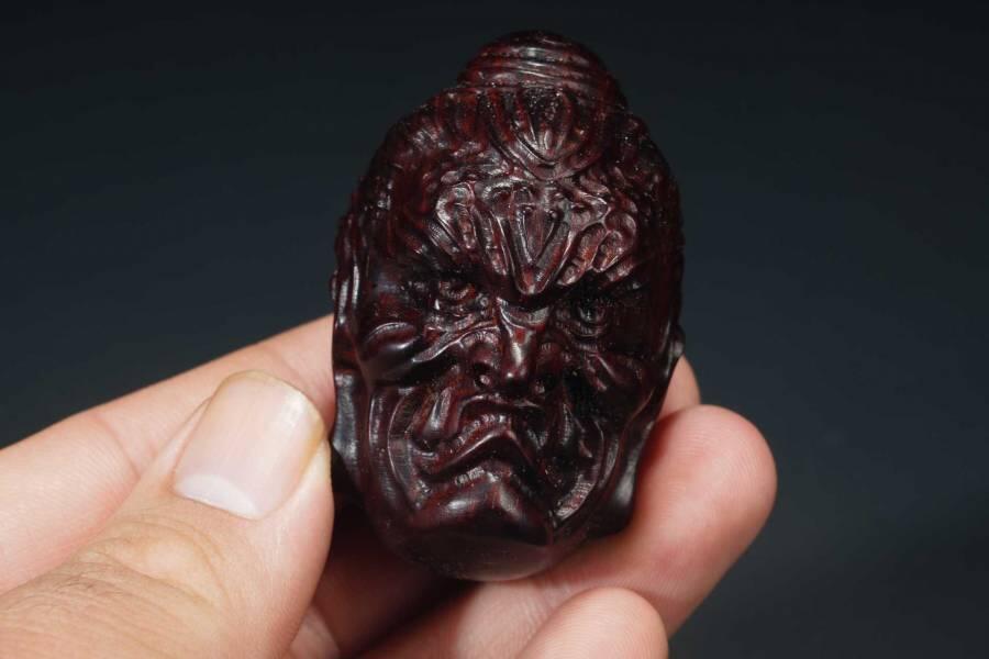 上海都达杂项专场六十六【全场包邮】 印度小叶紫檀精雕《一念之间》挂件62-251