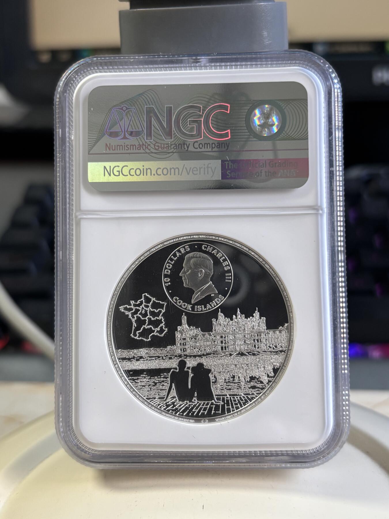 第197期拍卖 库克2024年法国香宾城堡2盎司高浮雕彩银币NGC-PF70首期无盒无证书，9999银，发行1000枚