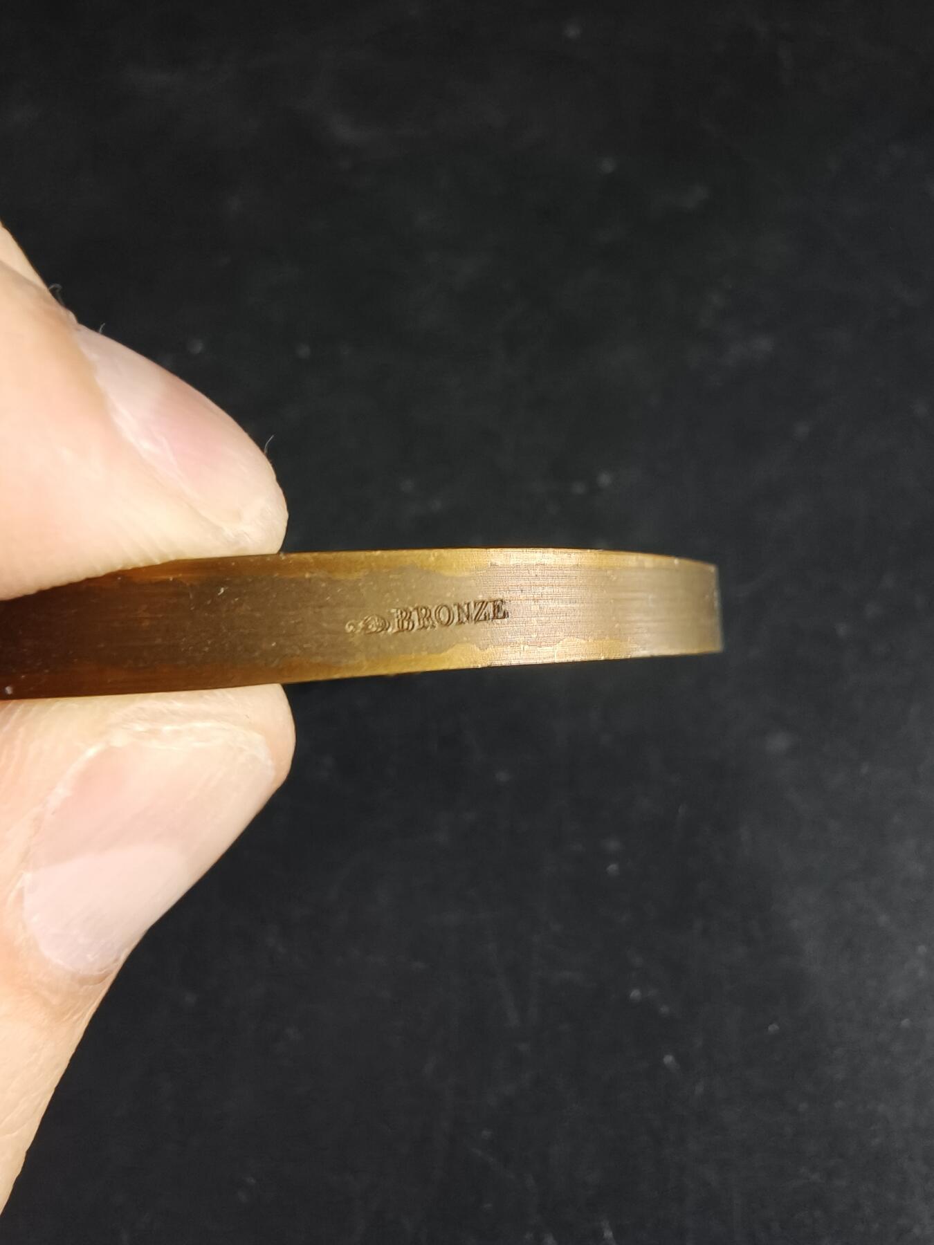 老王徽章第191期 法国1951年邮政海运公司成立百年大铜章      直径58mm     重量111.7g