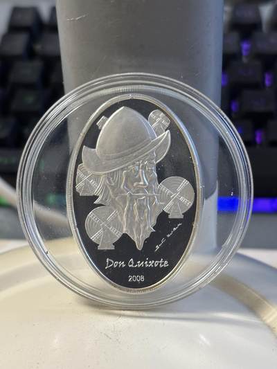 第196期拍卖 - 帕劳2008塞万提斯堂吉诃德三维立体椭圆型银币，925银，25克，发行2500枚