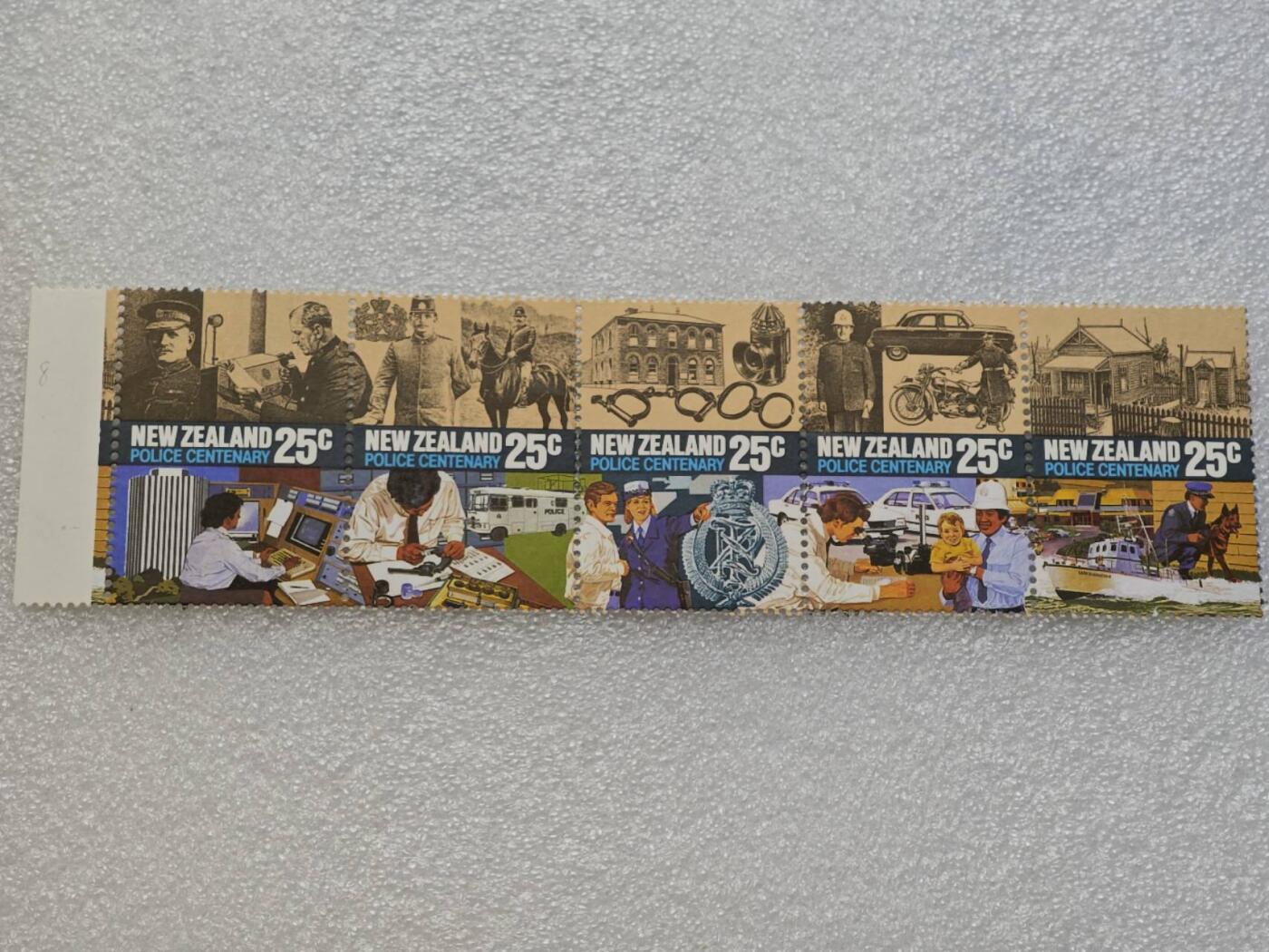  【淘币小摊】限时拍第八百九十一拍  外国老邮票 印花税票 火花纸品场    每周一统一发货 新西兰警务工作5枚套全新未流通