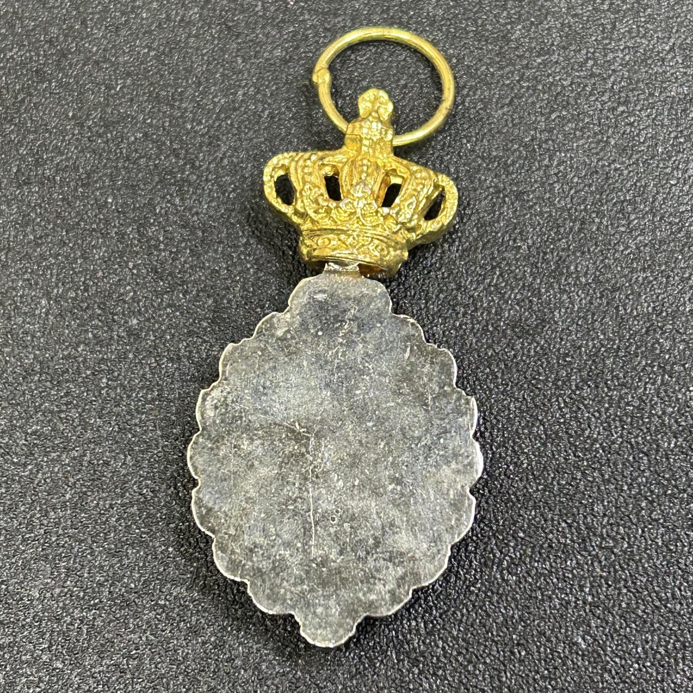 西秦中古拍卖第八十三期  比利时一级劳工奖章