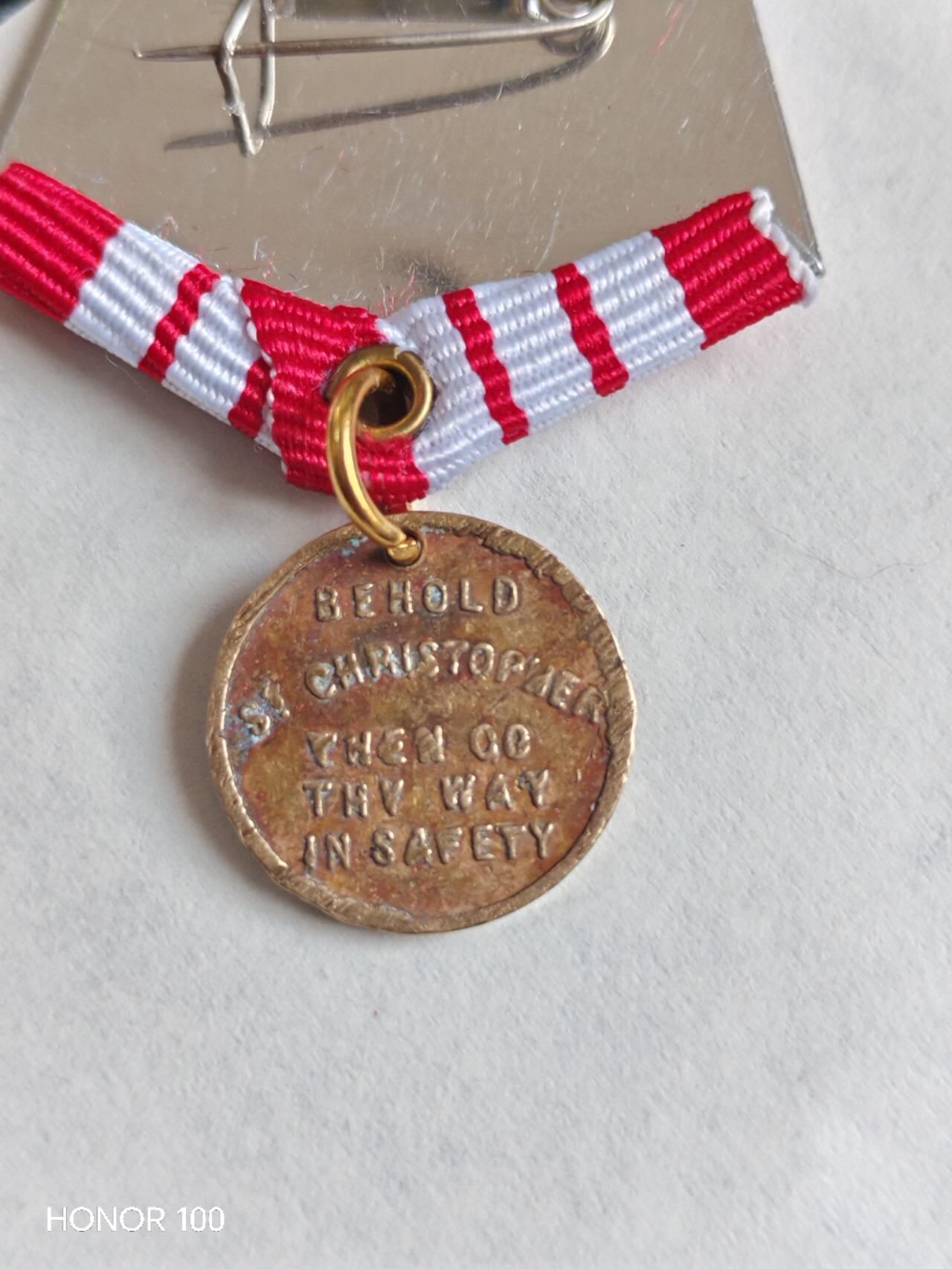 纪念章/纪念币 天主教圣克里斯托弗（St. Christopher）出行守护圣牌，是西方流传极广的信仰护身符，常被用作出行、驾车的平安祈福信物。