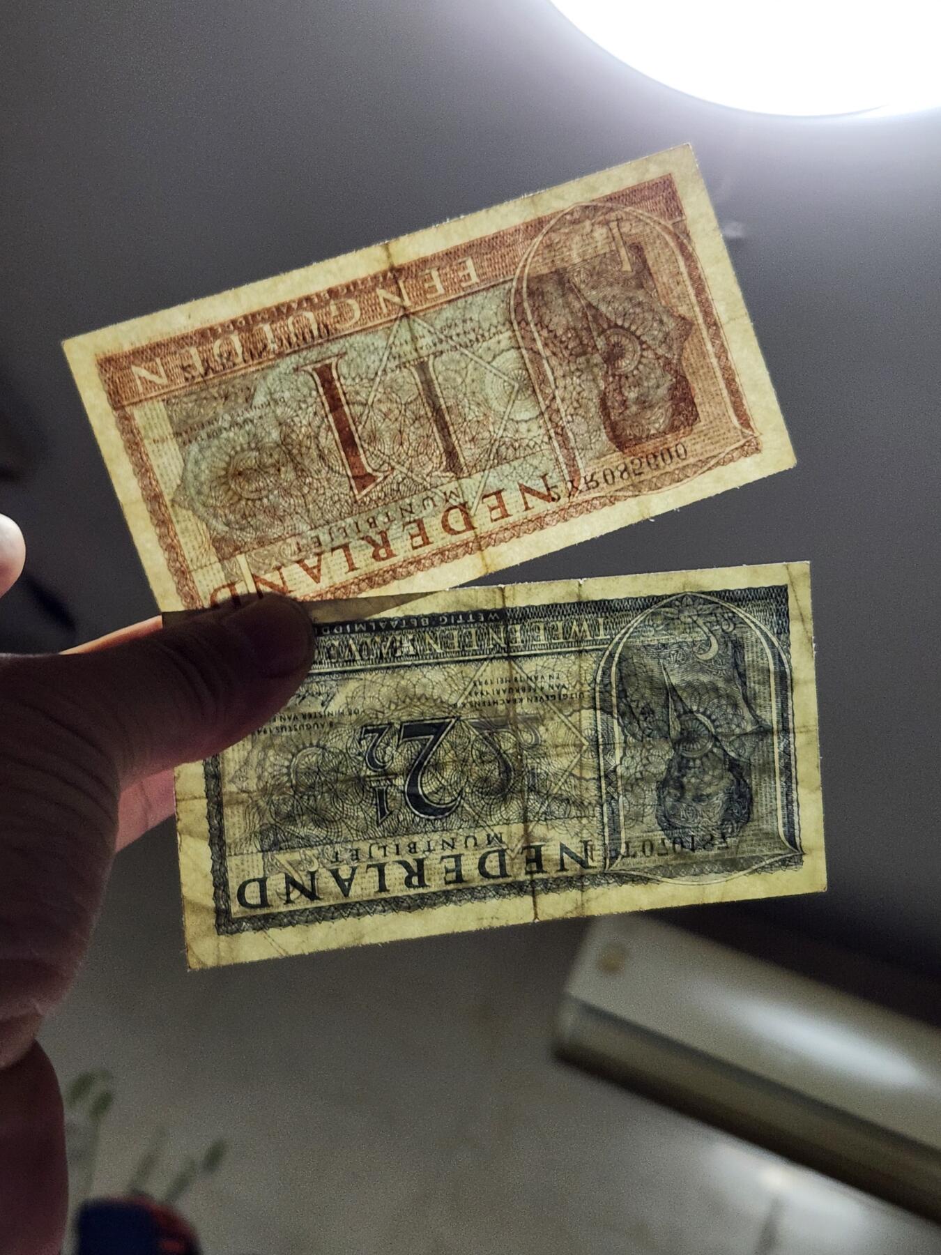 4月6号晚上8点 中外纸币自动截拍第52场 荷兰美品一对