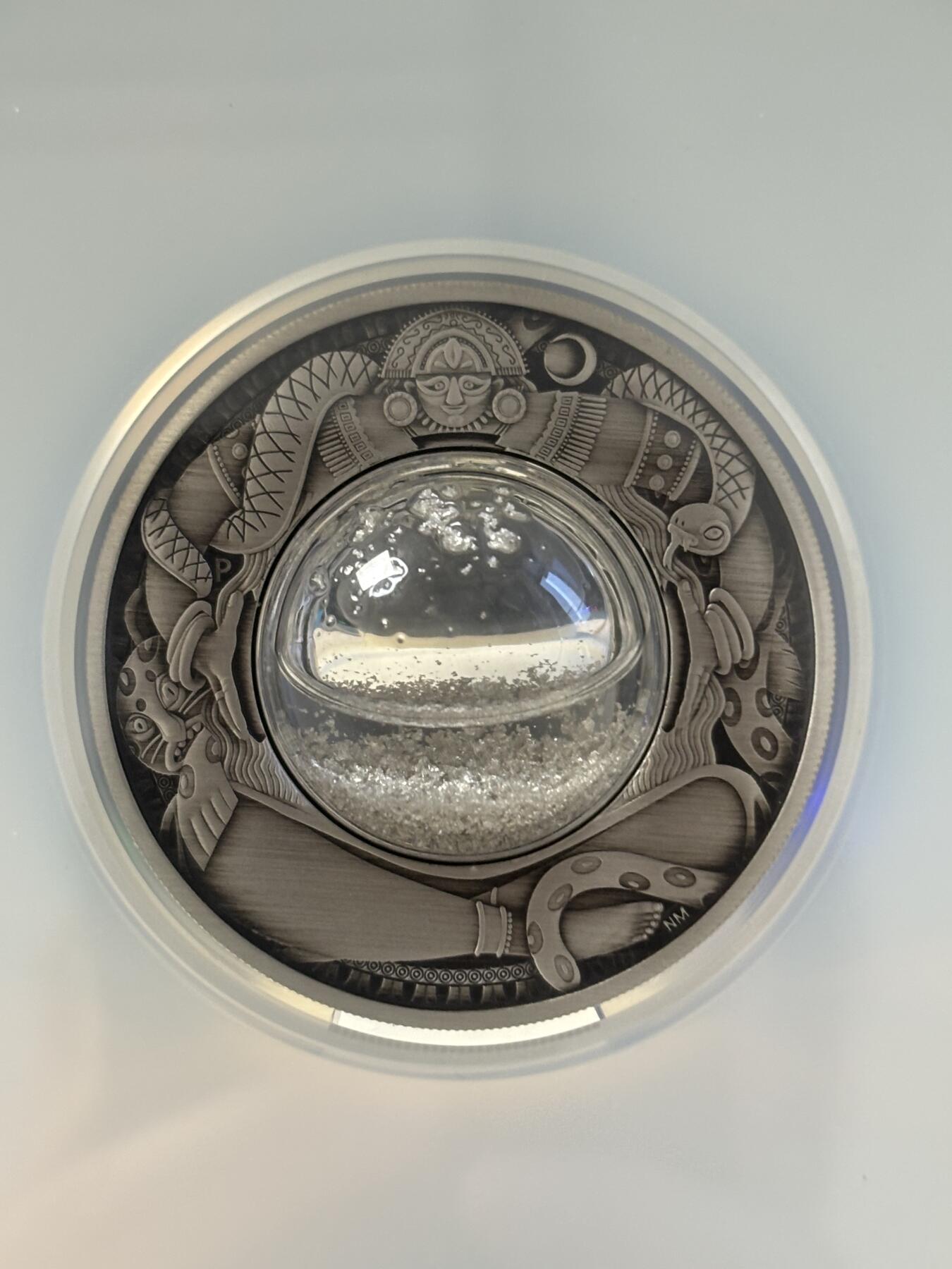 第197期拍卖 图瓦卢2021月亮眼泪镶银颗粒仿古银币NGC-MS70，999银，2盎司，发行2500枚