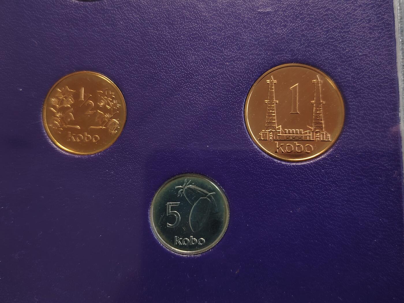 布加迪🐬～世界钱币(上海)🌾第 286 期 /  各国套币和散币