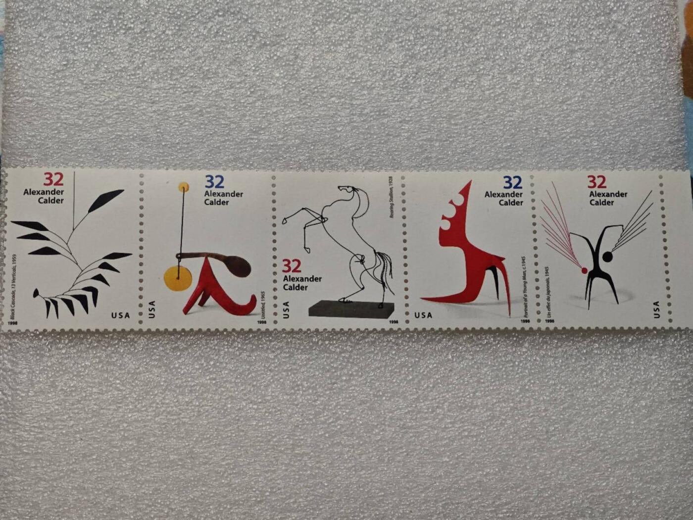  【淘币小摊】限时拍第八百九十一拍  外国老邮票 印花税票 火花纸品场    每周一统一发货 美国1998年抽象画套票5枚全新未使用