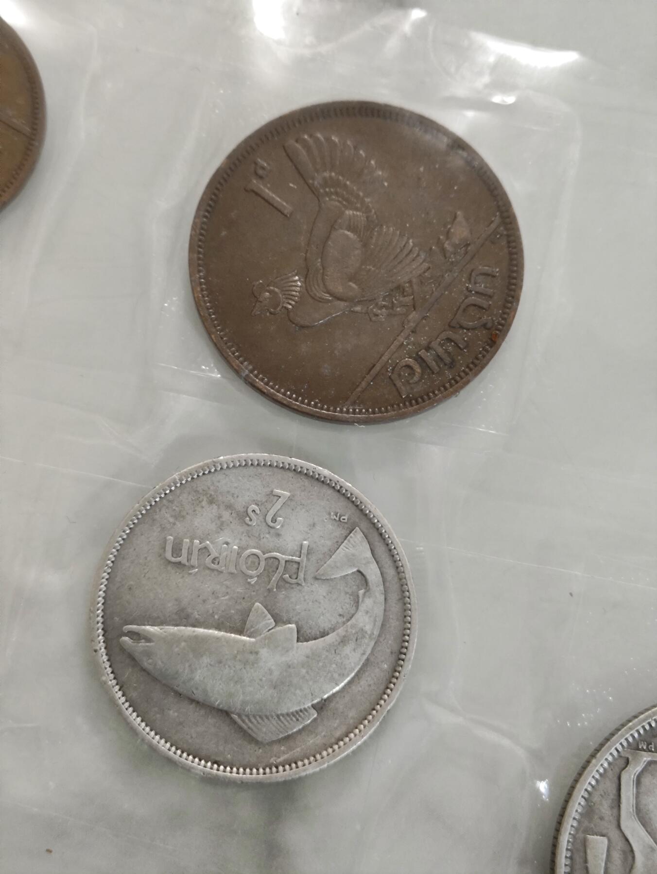 1939-1947年爱尔兰流通套币，三银二镍三铜，八枚硬币背面动物图案