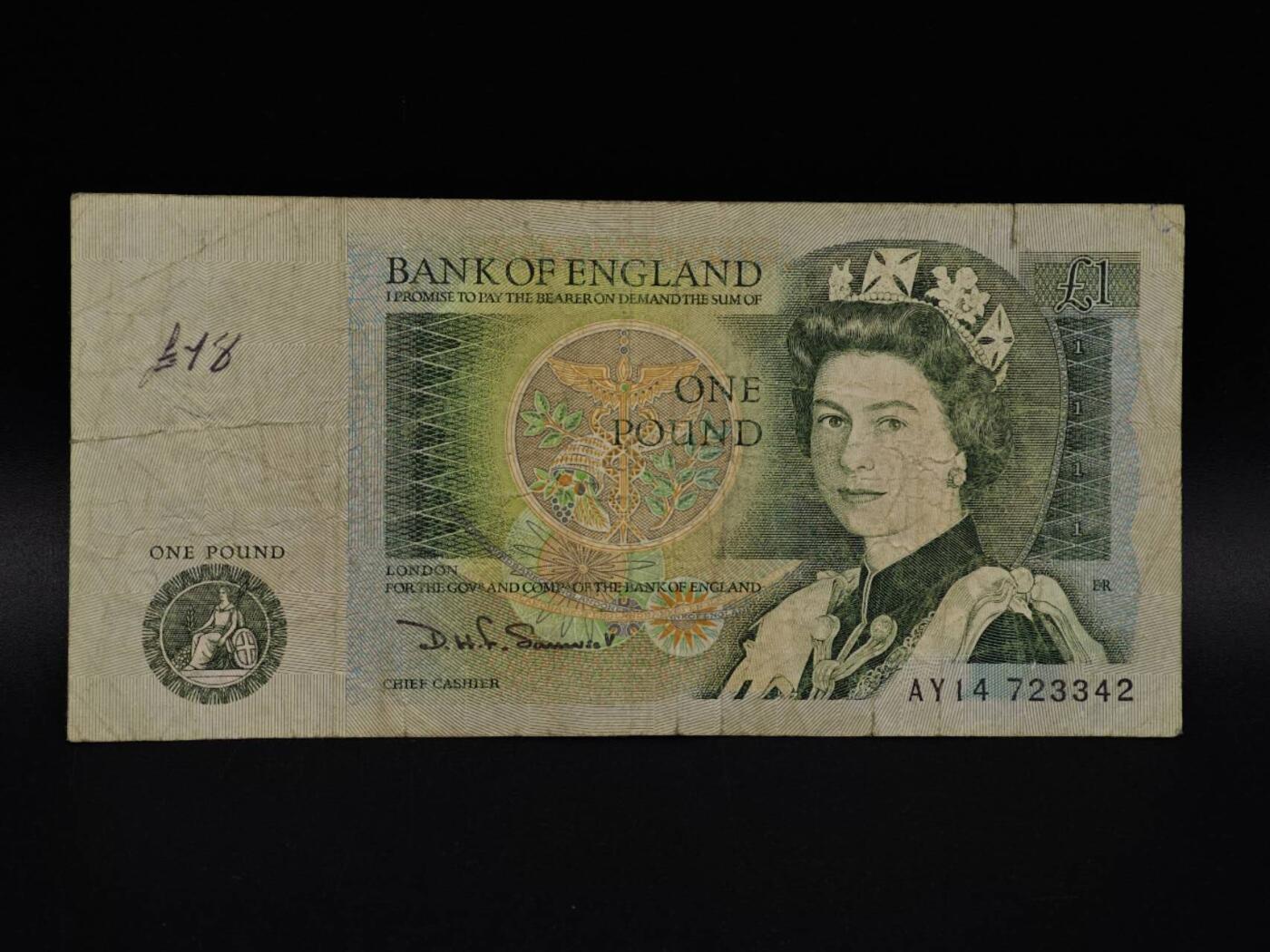  【淘币小摊】限时拍第八百九十拍   纸币场    每周一统一发货 英国英格兰银行1镑纸币【有折】