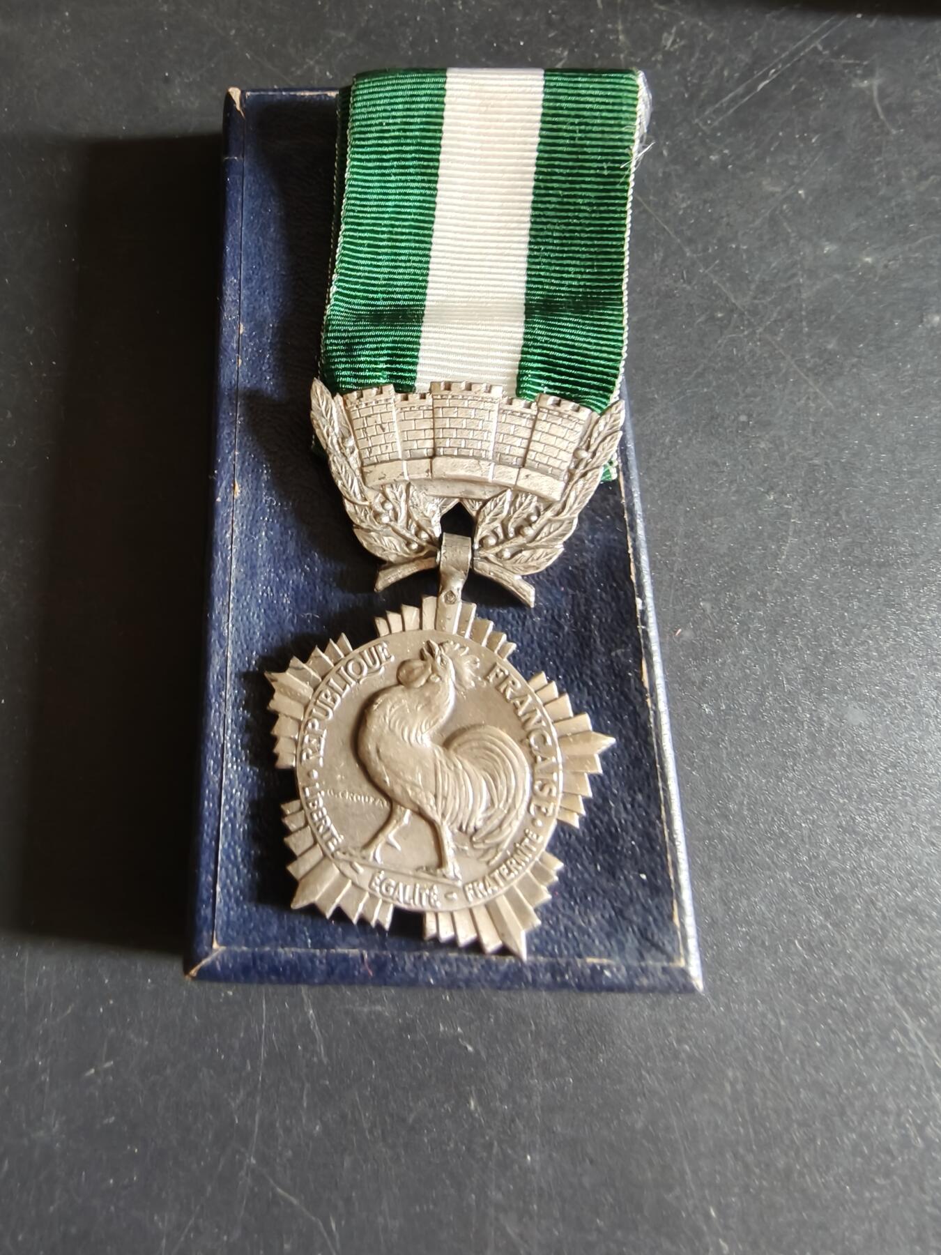 老王徽章第191期