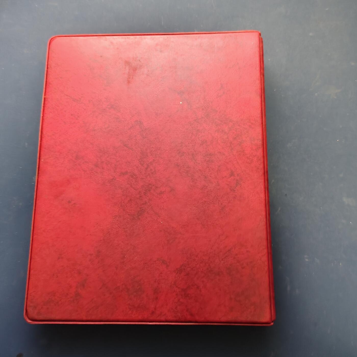 【全场包邮】纯粹捡漏拍519场 【收藏工具】世界各国FAO纪念币收藏册-红本5页全（带自行打印中文说明）