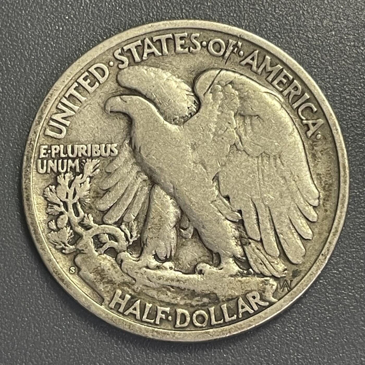 回流0405 美国1942年S版行走女神半美元银币 银价12.5*0.9*18=203元