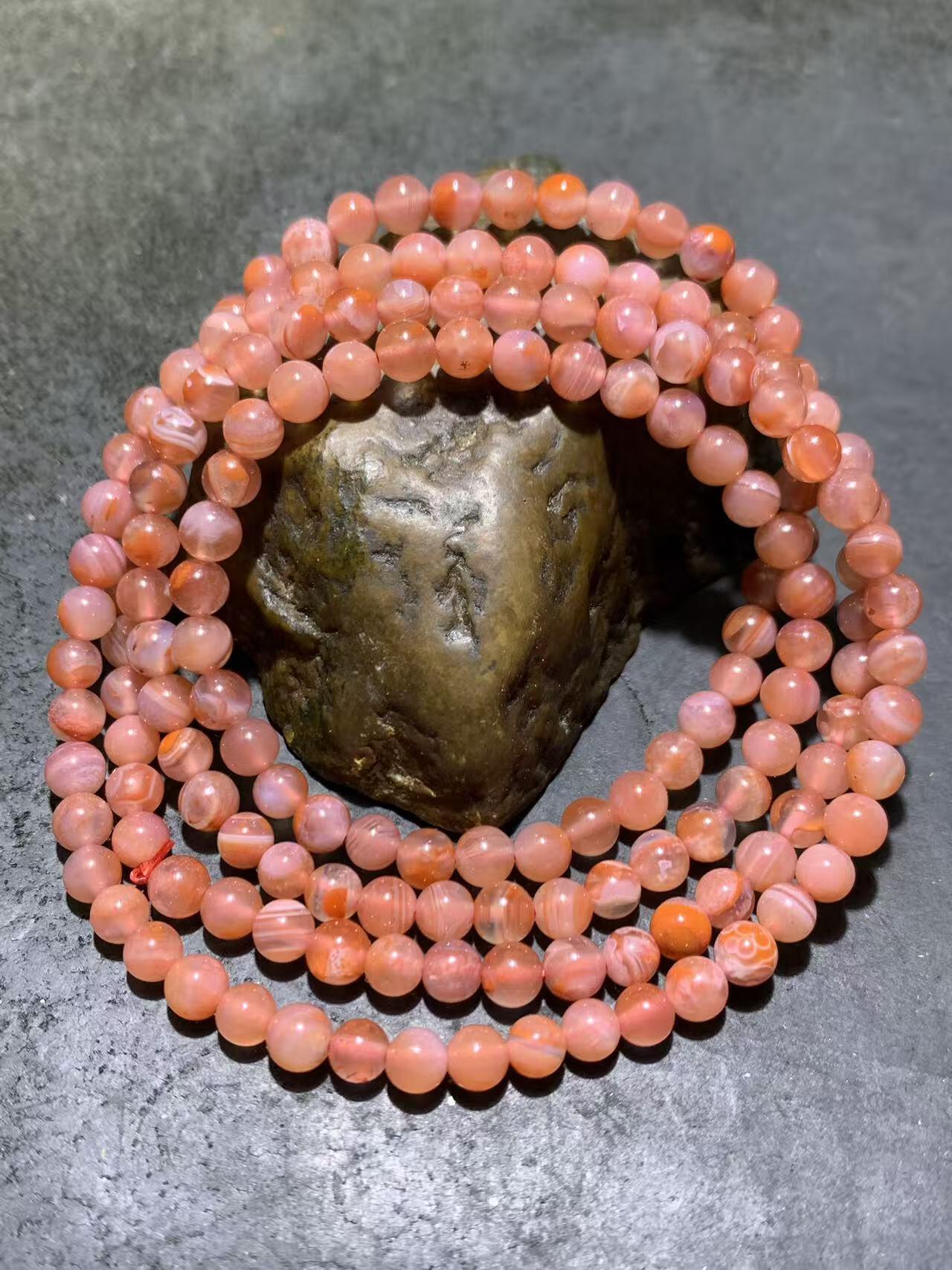 精美冰粉色荔枝冻飘红川料南红玛瑙多圈手串一条