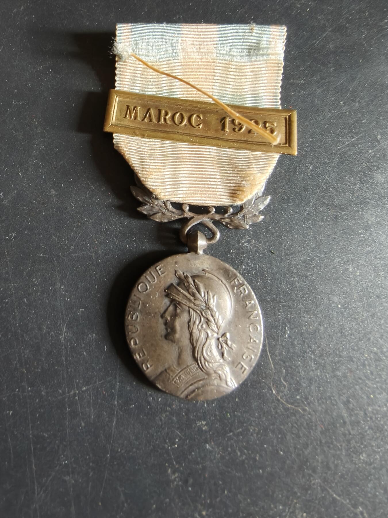 老王徽章第191期 法国殖民奖章    带1925摩洛哥勋条
