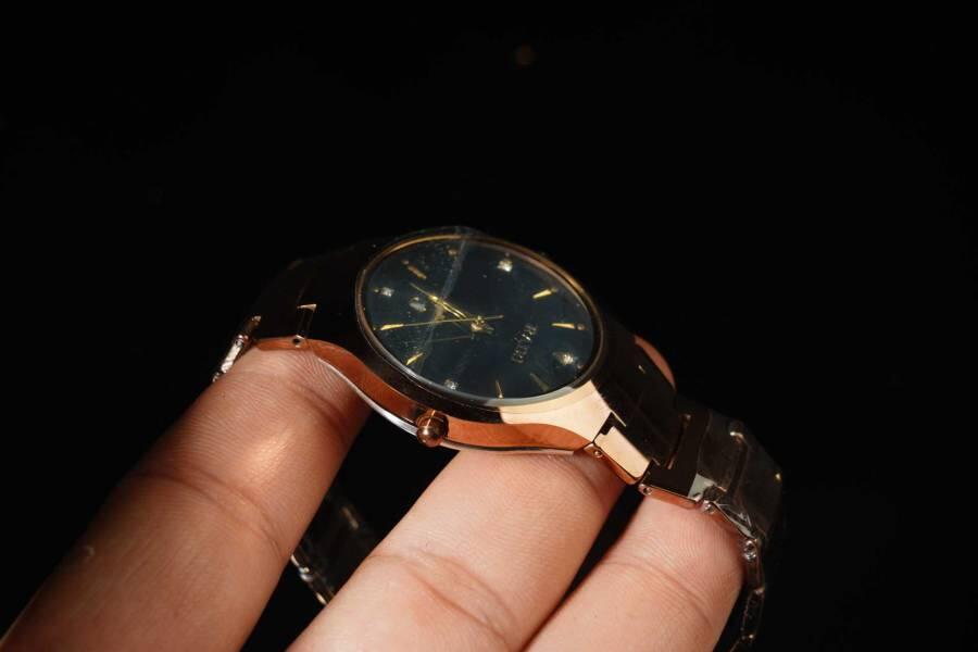 上海都达杂项专场七十二【全场包邮】 全新雷达牌 石英手表（正常能走）61-28