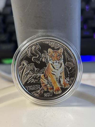 第196期拍卖 - 奥地利2017年多彩动物夜光系列2老虎荧光效果彩币