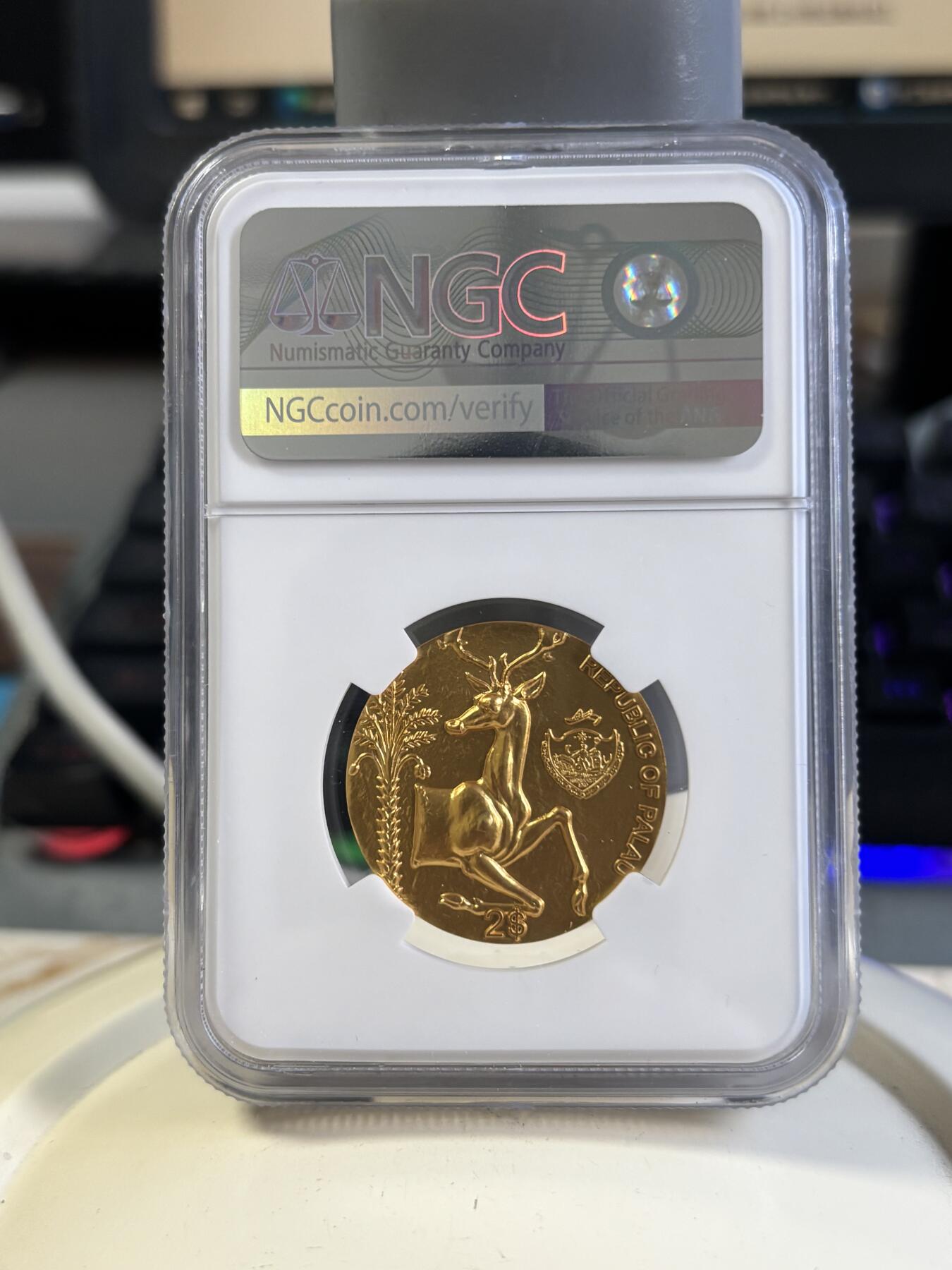 第197期拍卖 帕劳2022年复刻古希腊蜜蜂和雄鹿银币NGC-MS70首期无盒证书，15克，999银镀金，发行500枚