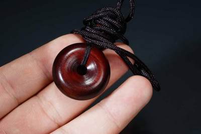 上海都达杂项专场103【全场包邮】  印度小叶紫檀平安扣挂件67-318