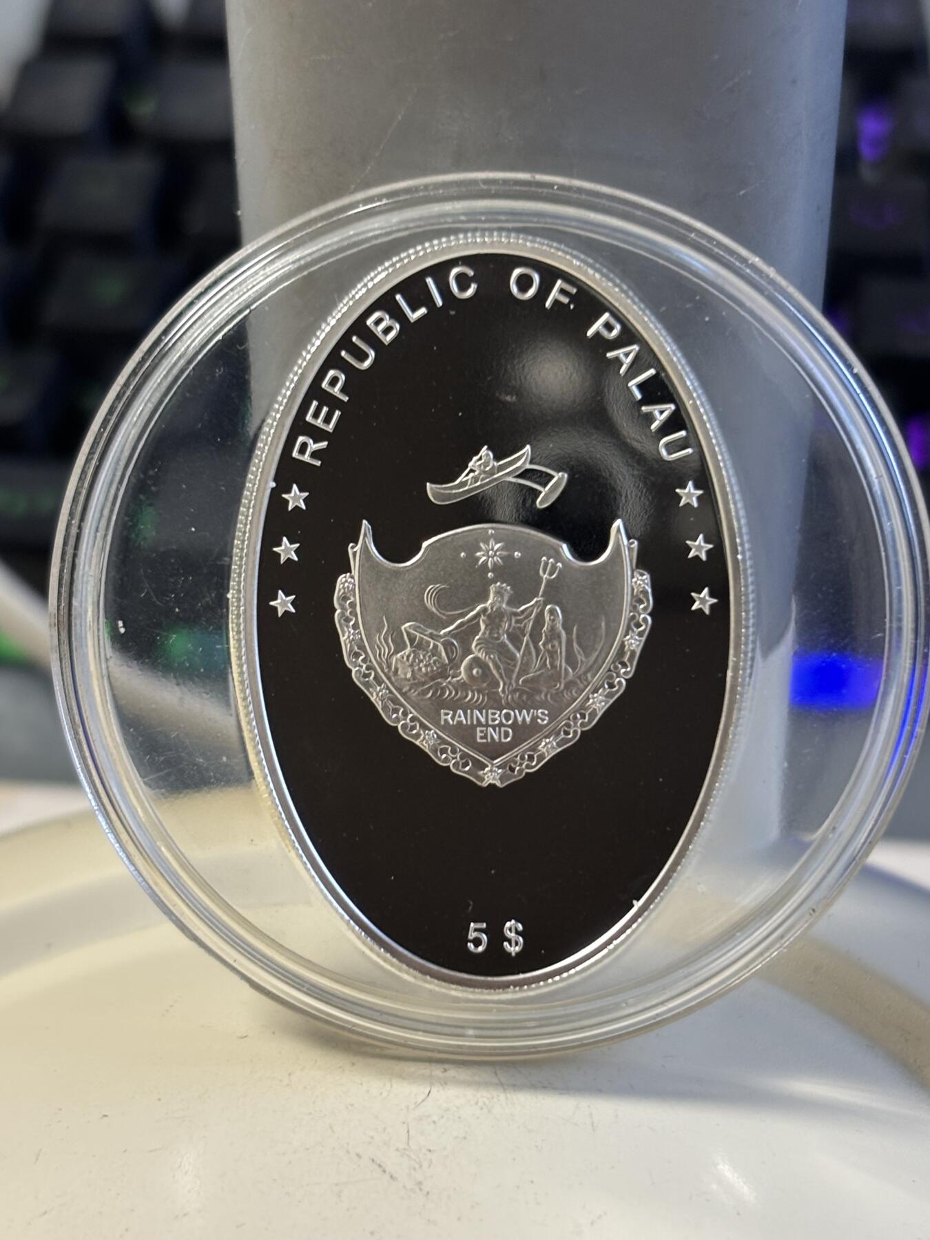 第196期拍卖 帕劳2008塞万提斯堂吉诃德三维立体椭圆型银币，925银，25克，发行2500枚