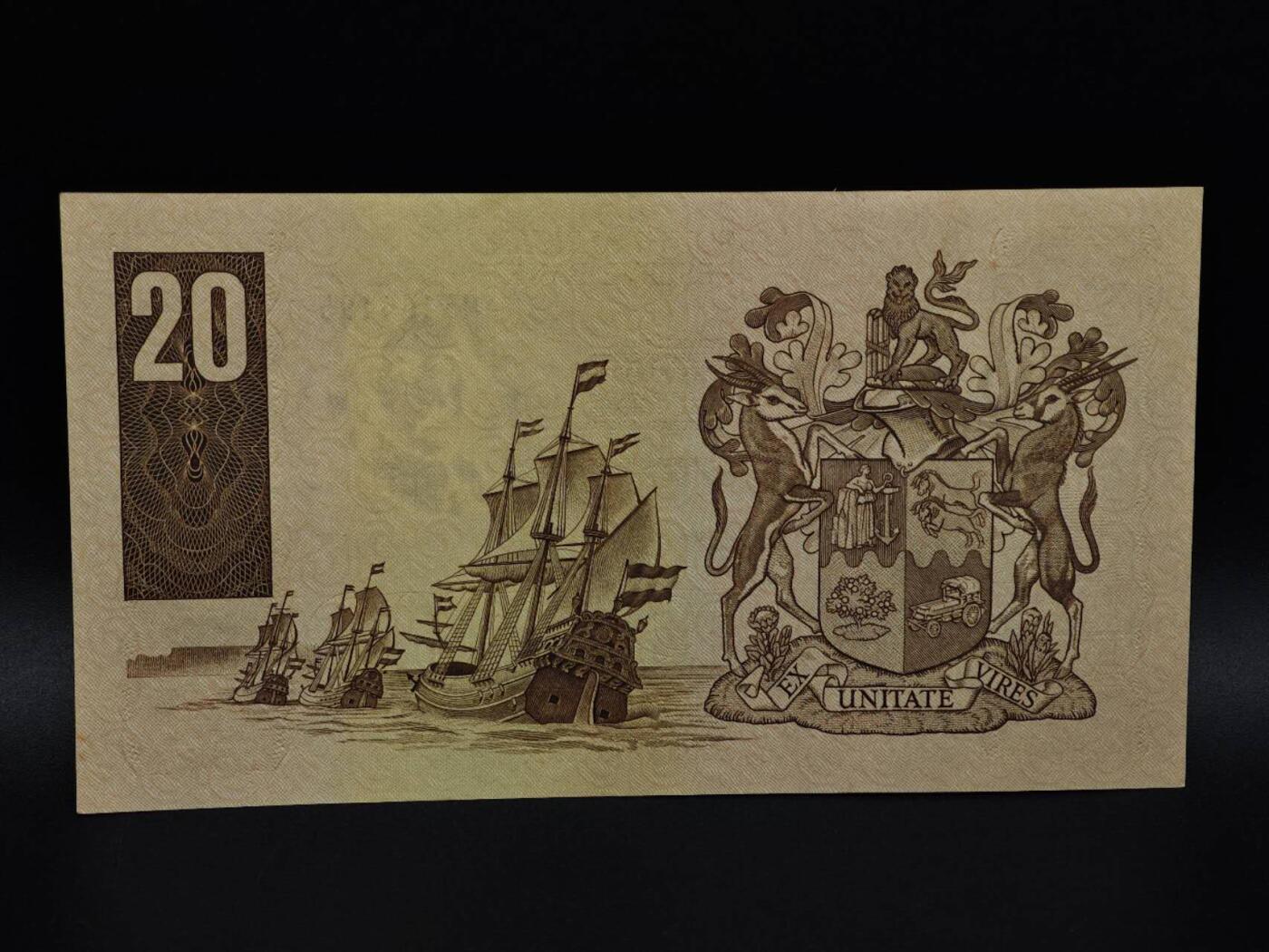  【淘币小摊】限时拍第八百九十拍   纸币场    每周一统一发货 南非20兰德纸币【有折】