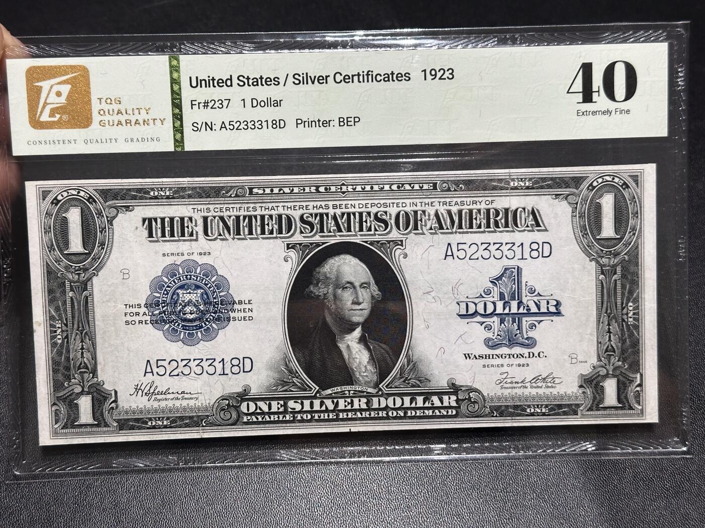 《外钞收藏家》第六百二十四期（精品场）（长期征集拍品、欢迎藏友们联系合作） 1923年美国1美元 大尺寸老版 无47尾8 TQG评级40