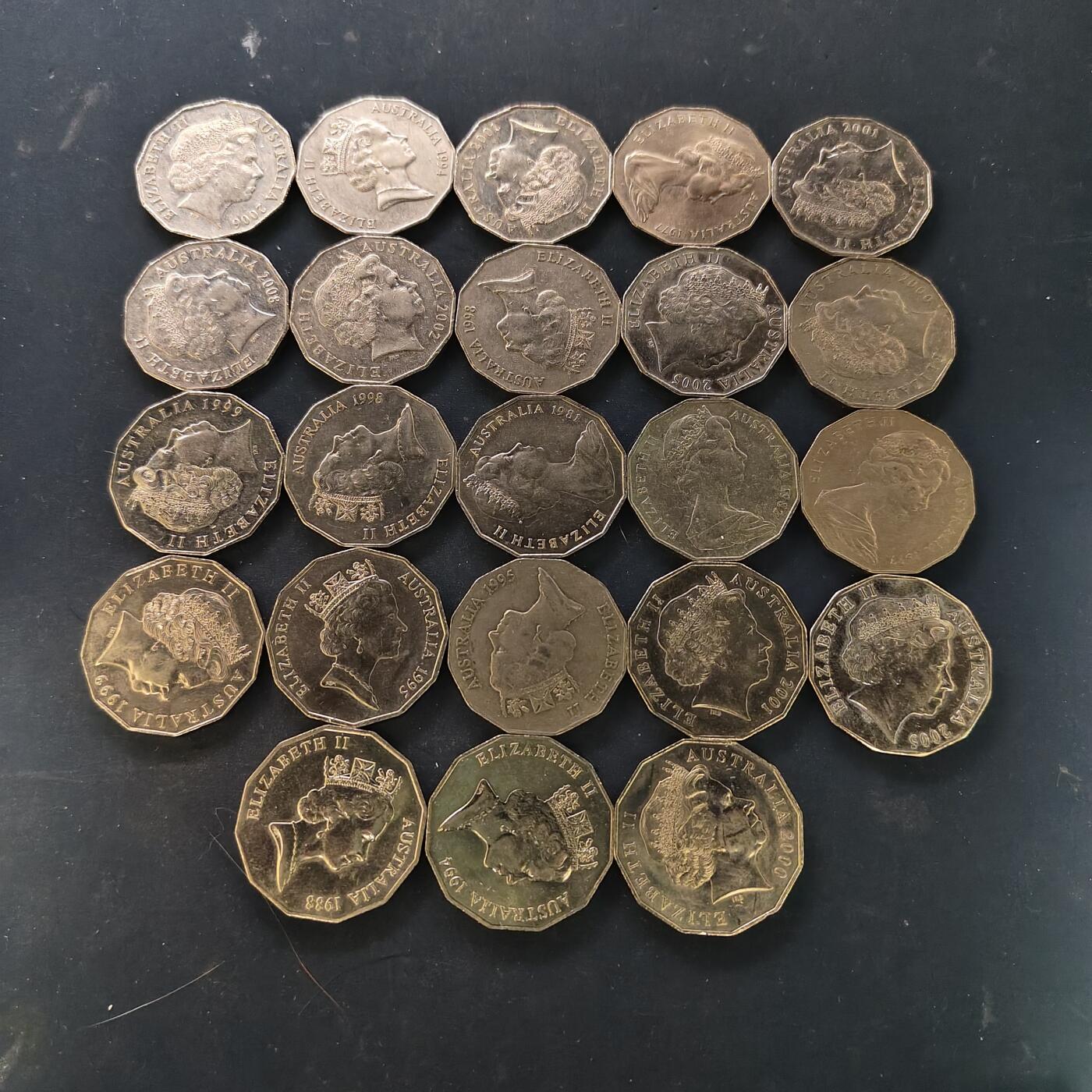 【全场包邮】纯粹捡漏拍519场 【批量】澳大利亚各年份50分纪念币及流通币23枚360克一批