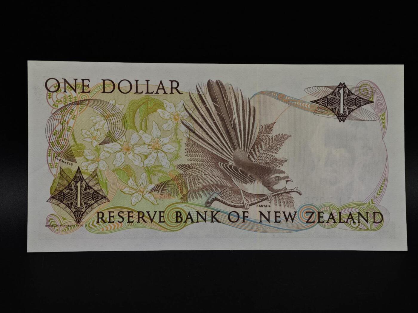  【淘币小摊】限时拍第八百九十拍   纸币场    每周一统一发货 新西兰1元纸币