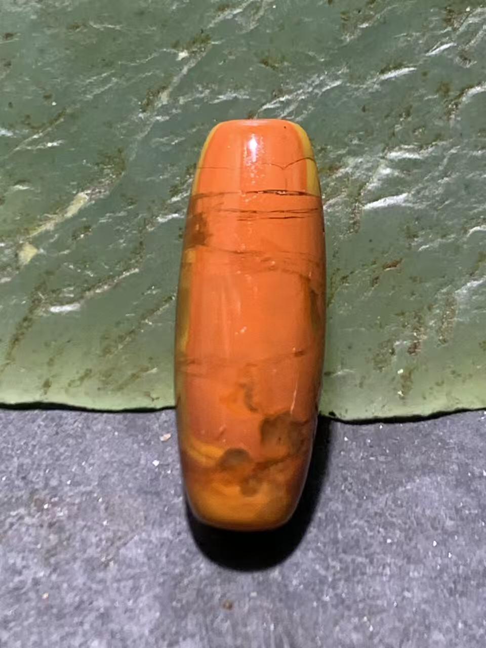 冰飘战国红玛瑙通货桶珠一颗！