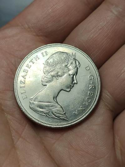 2026年第四十场(总第二百零九场）外国好品散币场(免佣金) - 加拿大🇨🇦1972年1元(伊丽莎白二世中年花冠第二版)