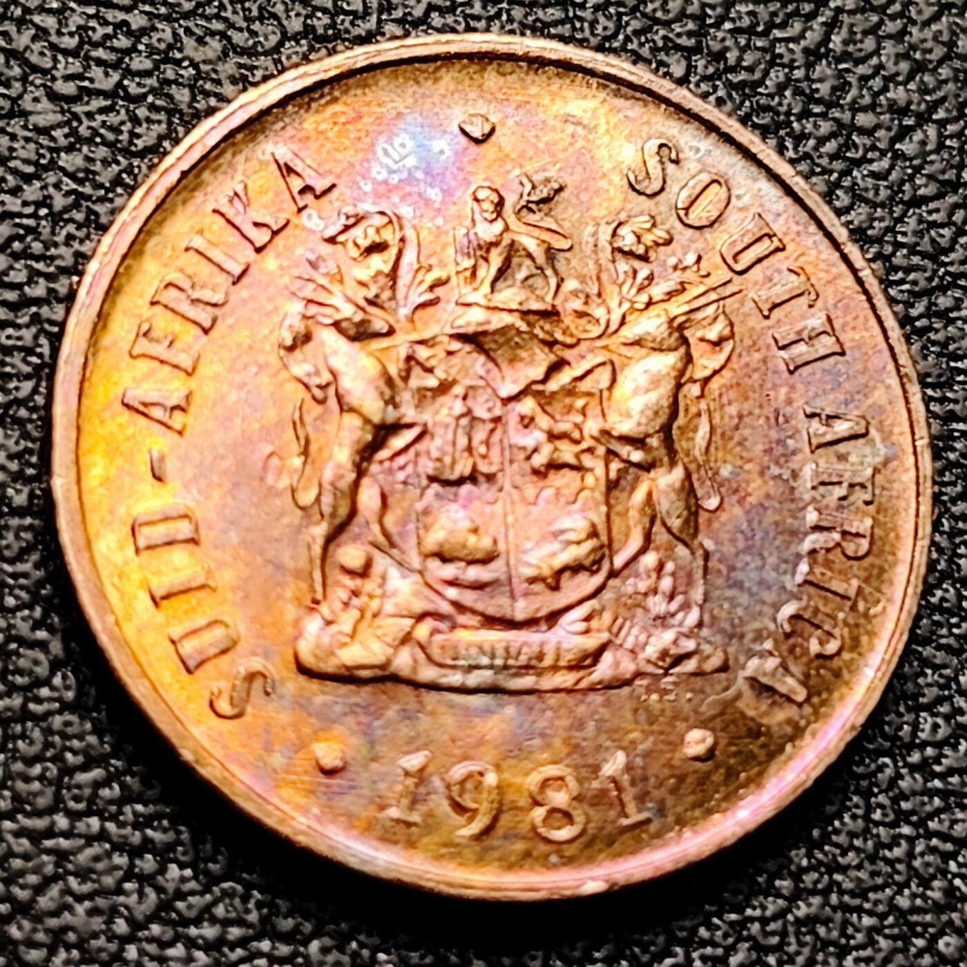 泉币菌-第220场-拍品多 请提前出价 。