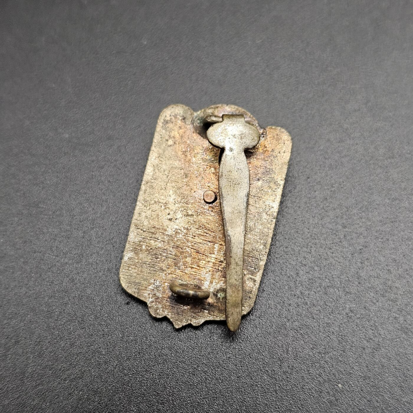 0元起拍勋章 第344期 咸鱼国勋章拍卖专场 4月8日（周三）下午6：00开始