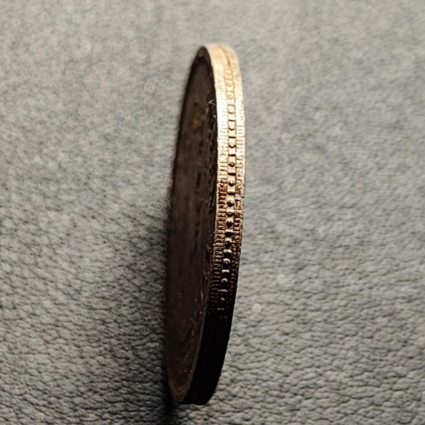 泉币菌-第220场-拍品多 请提前出价