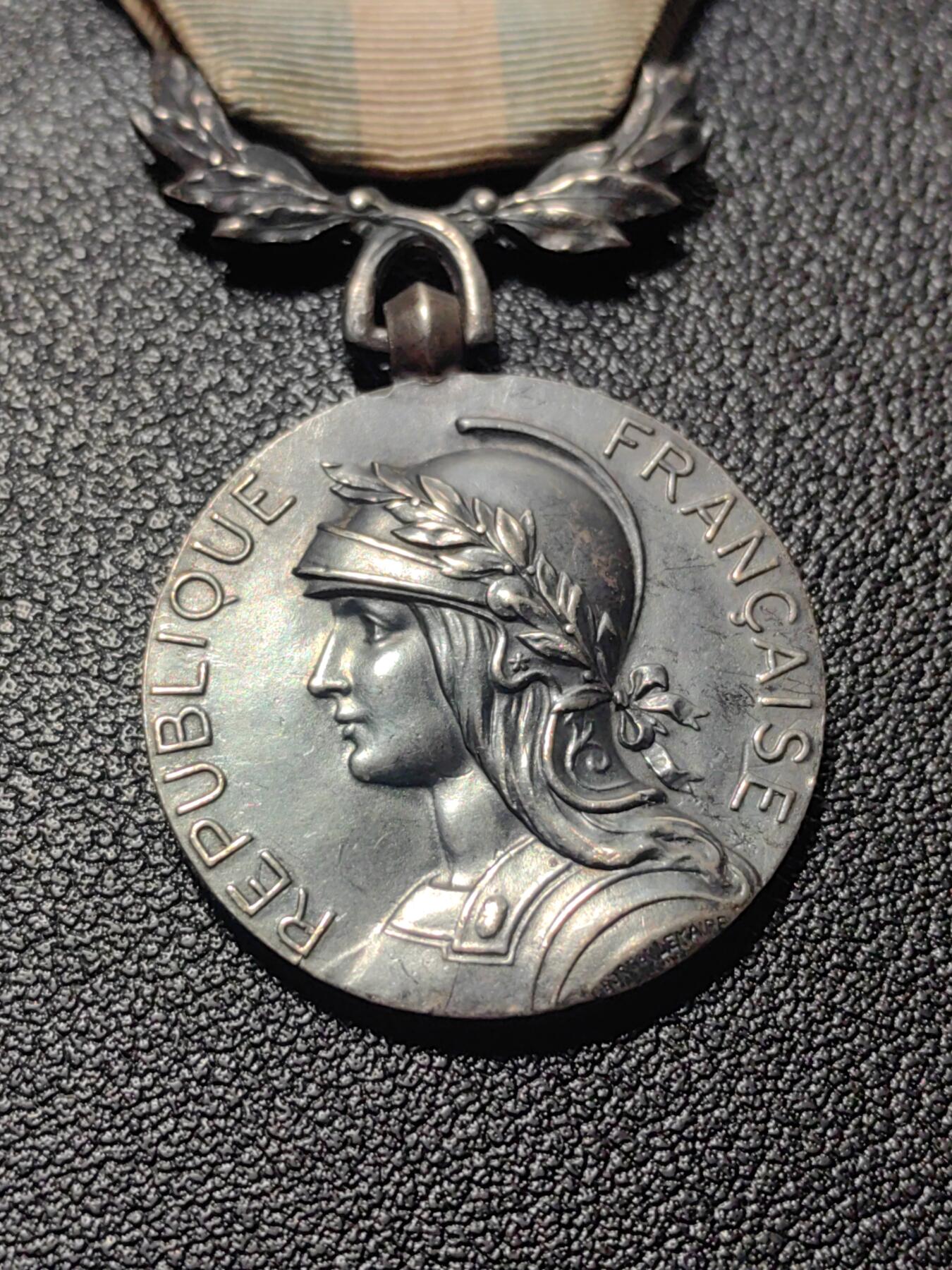 靖甫拍卖第九场 法国殖民奖章 银质 单面勋饰版