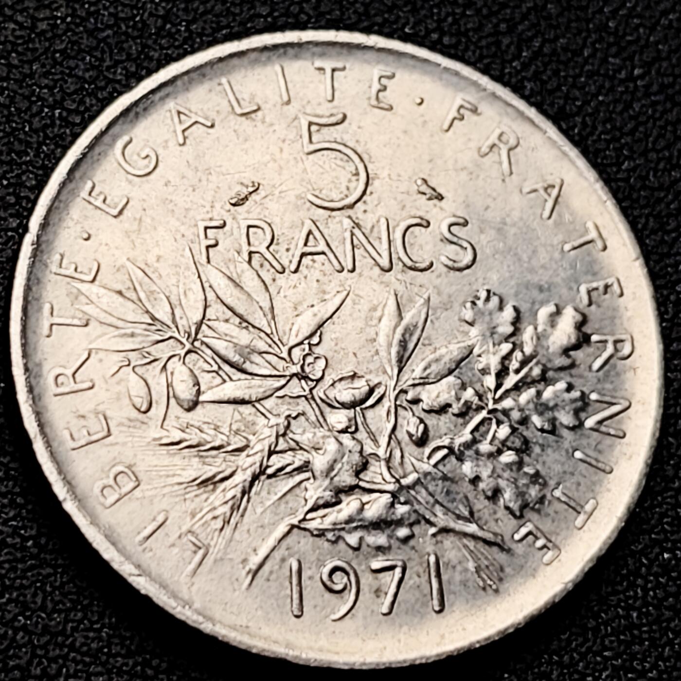 泉币菌-第220场-拍品多 请提前出价 。